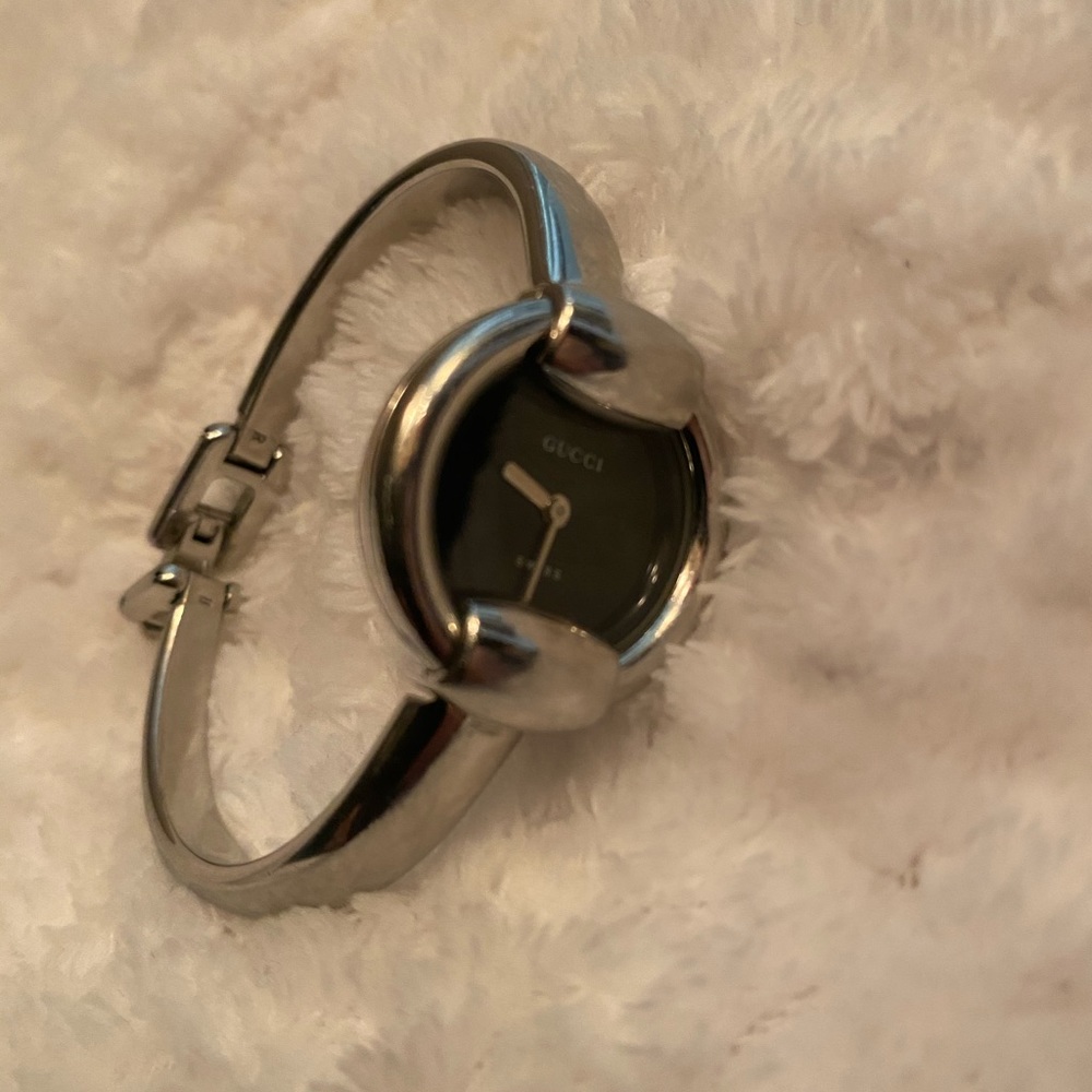 Gucci Wrist Watch